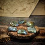 Labradorite Crystals for Grids