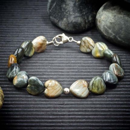 Eagle Eye Quartz Hearts Bracelet