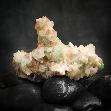 Apophyllite with Stilbite Clusters