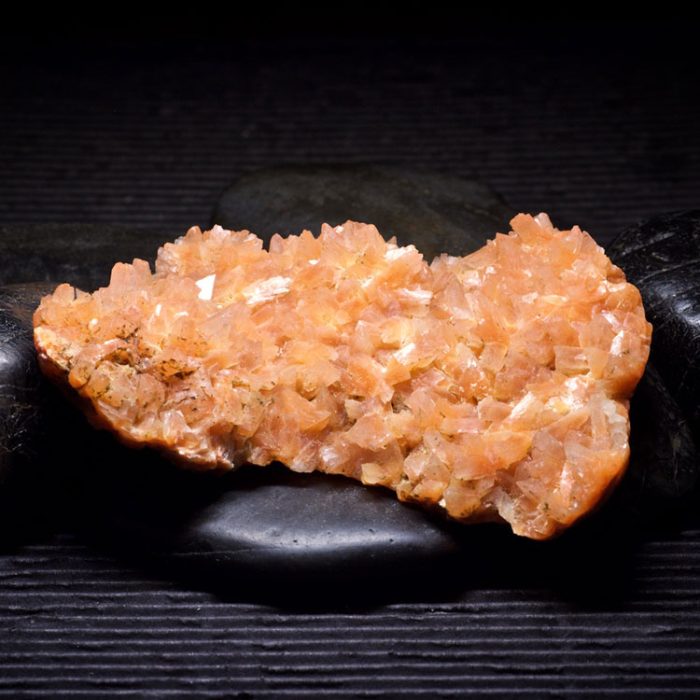 Heulandite Clusters