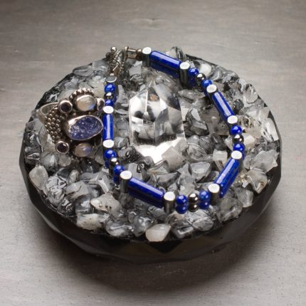 Tourmalinated Quartz Orgonite Charger
